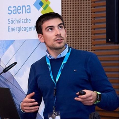 Primo piano studente laureato